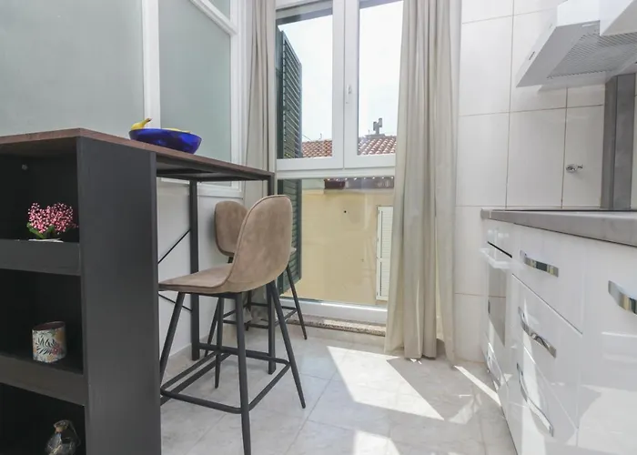 Apartment Castello-Old Town