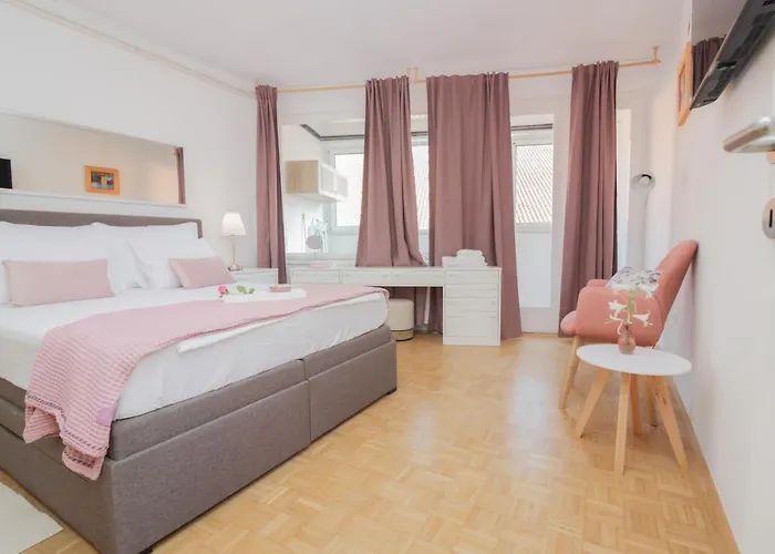 Apartment Castello-Old Town